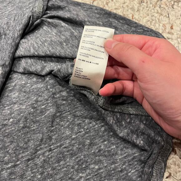 We the Free Effortless Short Sleeve Heather Gray Tee Sz L Casual Basic - Picture 5 of 6